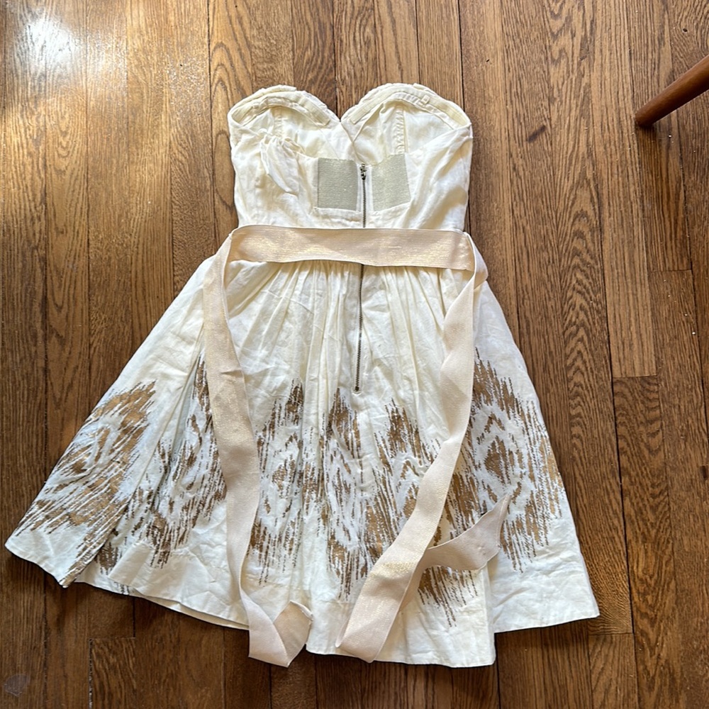 Gorgeous cream and gold dress